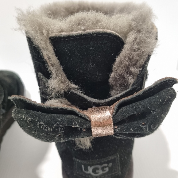UGG "Stargirl Mini" Black and Gold Slipper Boots Size 36 = AU5 - Picture 6 of 12